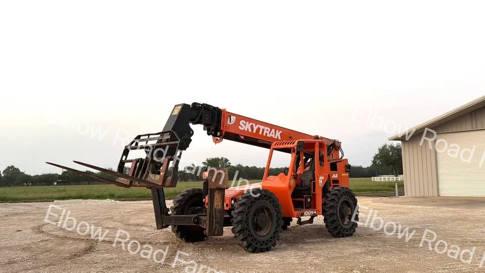 2017 JLG SkyTrak 10054 Telehandler